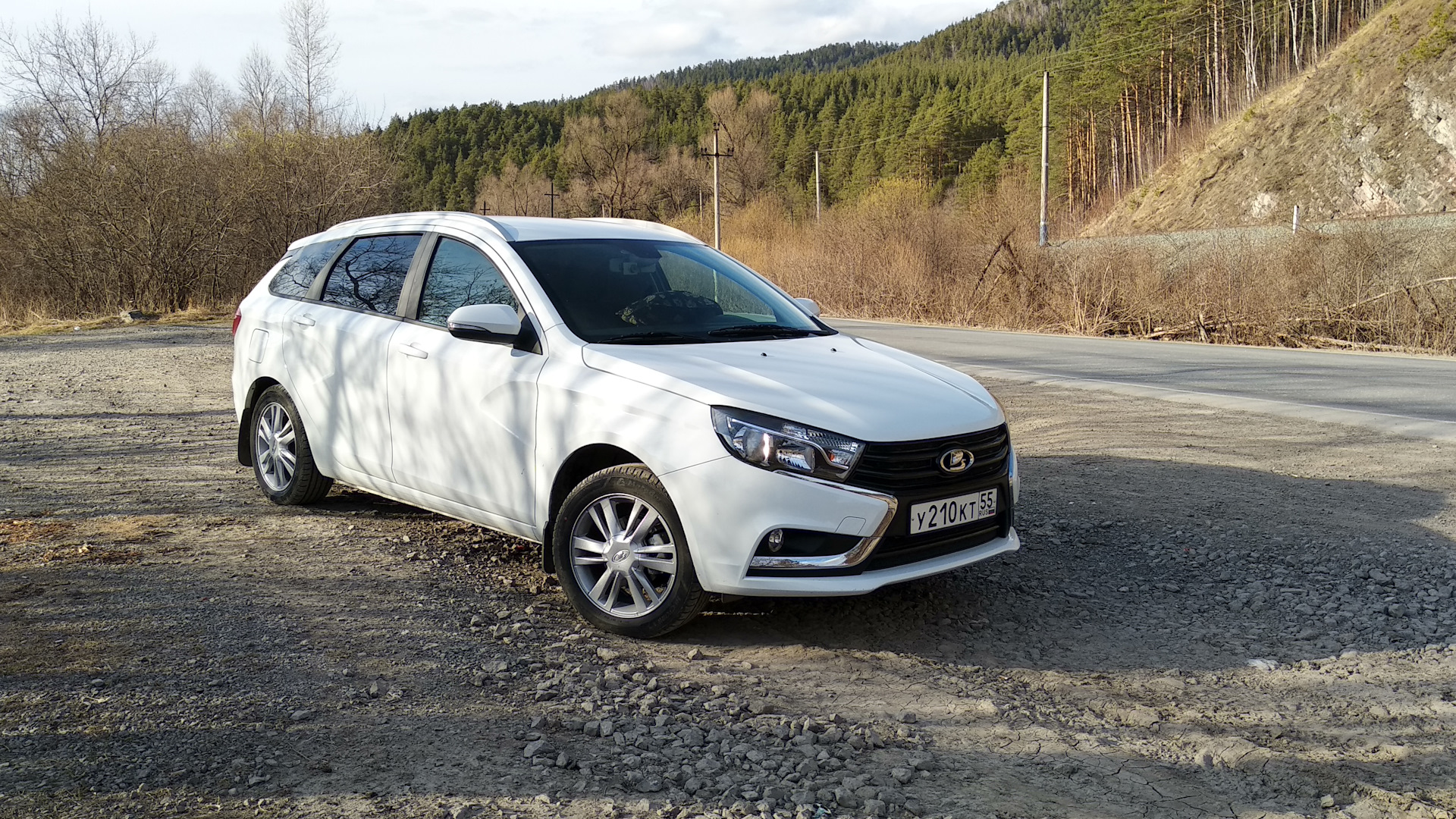 Lada Vesta SW 1.6 бензиновый 2019 | Белая невеста на DRIVE2