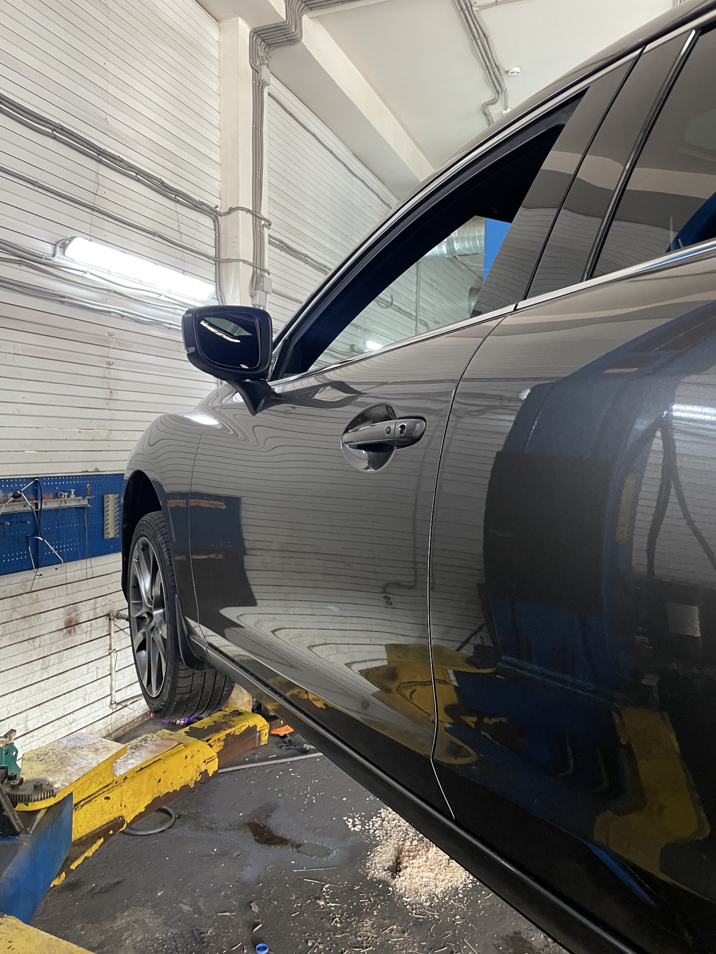 Замена стойки стабилизатора — Mazda 6 (3G) GJ, 2,5 л, 2016 года | визит ...