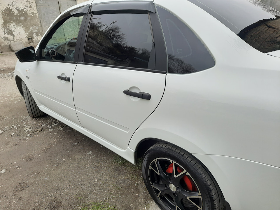Фото в бортжурнале Lada Гранта (1G)