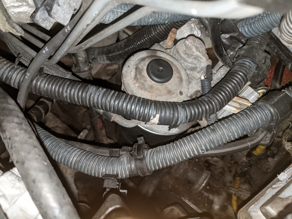 Фото в бортжурнале Toyota HiAce (H100)