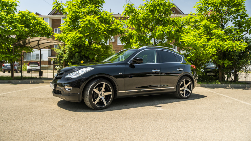 Infiniti EX 3.7 бензиновый 2010 | на DRIVE2