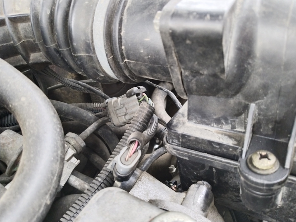 Подсос воздуха — Lada 2114, 1,5 л, 2004 года | наблюдение | DRIVE2