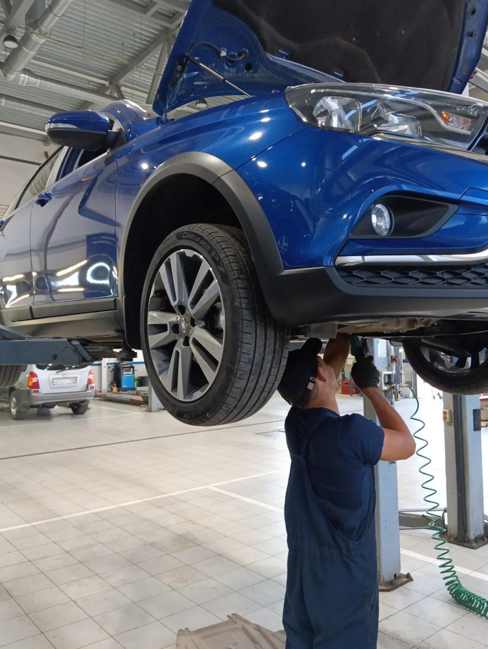 Замена масла МКПП — Lada Vesta SW Cross (1G), 1,6 л, 2021 года ...