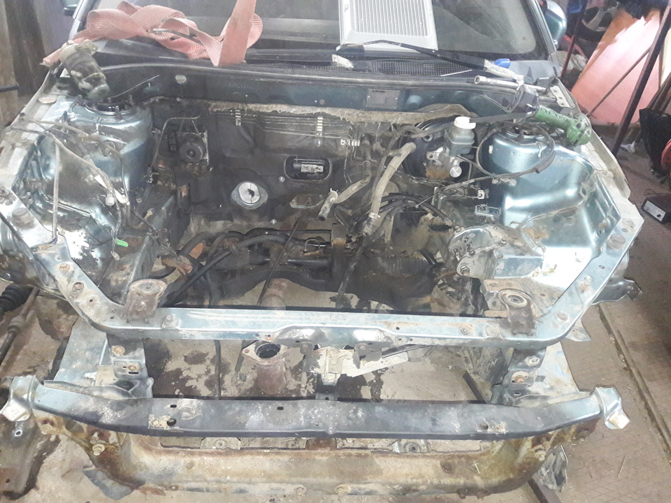 Телевизор — Mitsubishi Lancer IX