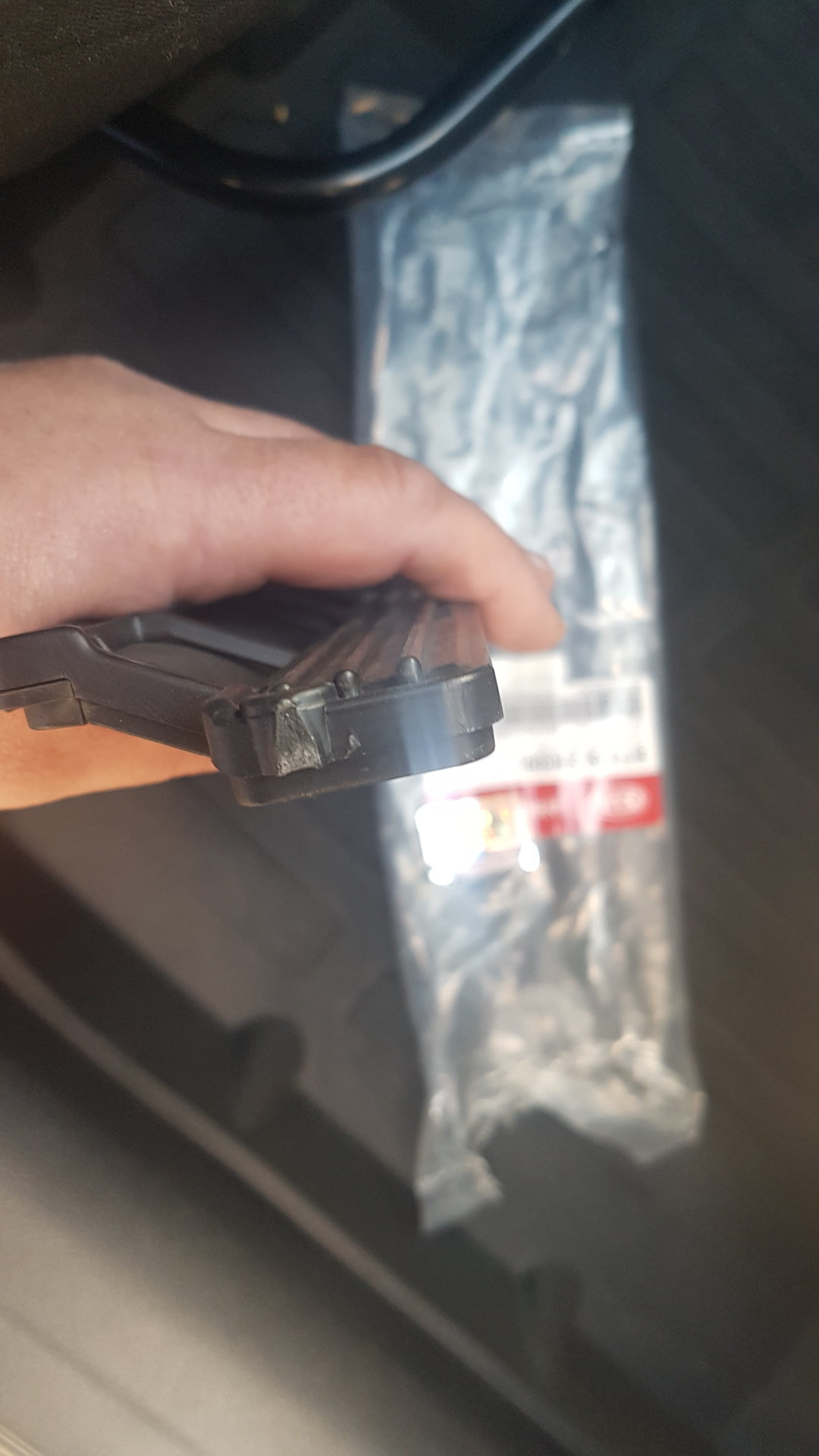 Замена салонного фильтра и крышки — KIA Ceed SW (2G), 1,6 л, 2014 года ...