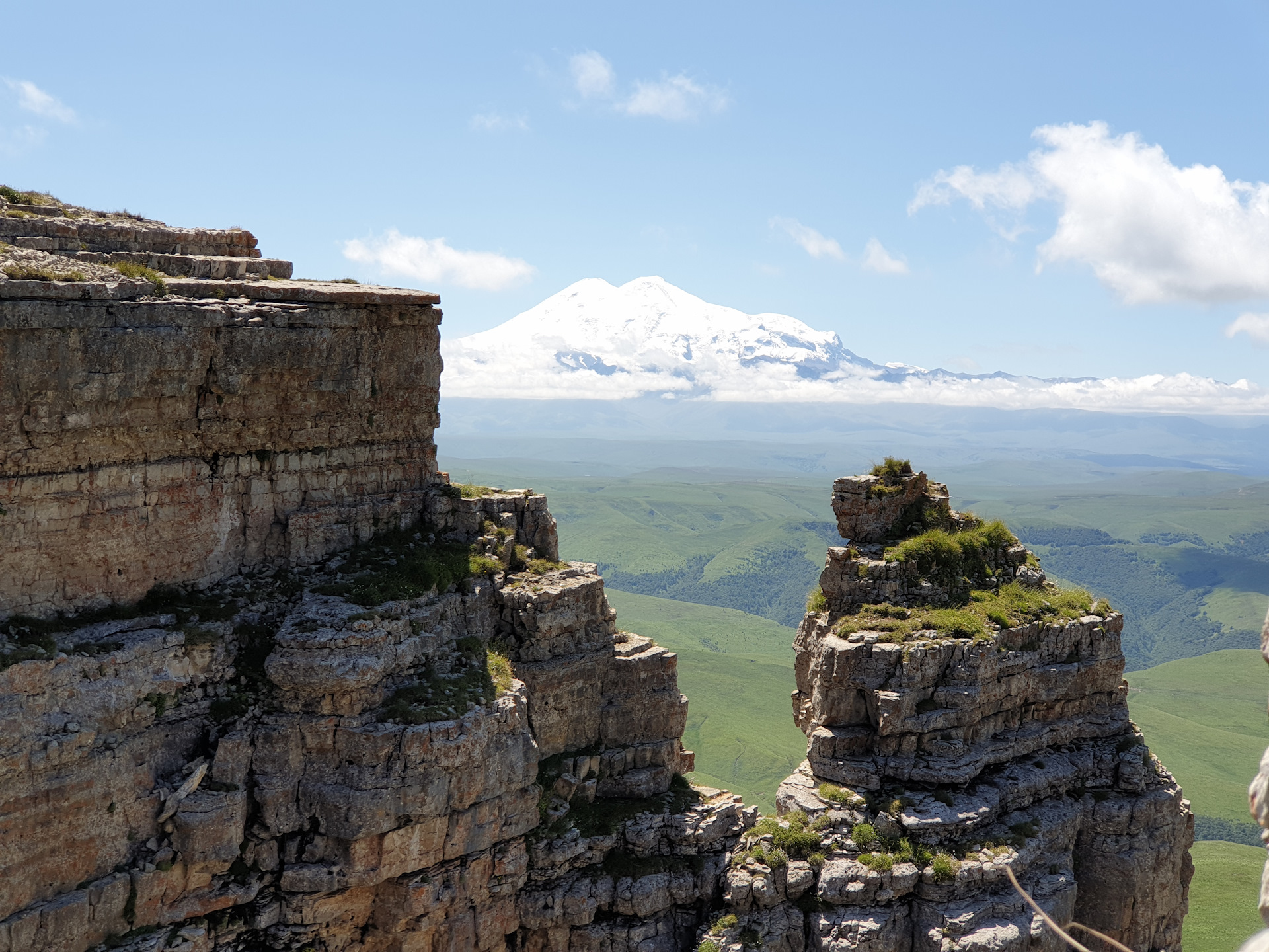 Где плато. Плато Бермамыт Кисловодск. Кисловодск гора Бермамыт. Плато Матлас. Кавказ плато Бермамыт.