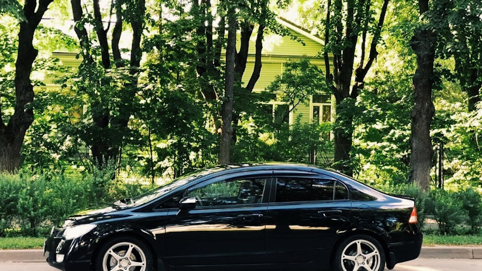 Honda Civic 4D (8G) 1.8 бензиновый 2008 | на DRIVE2