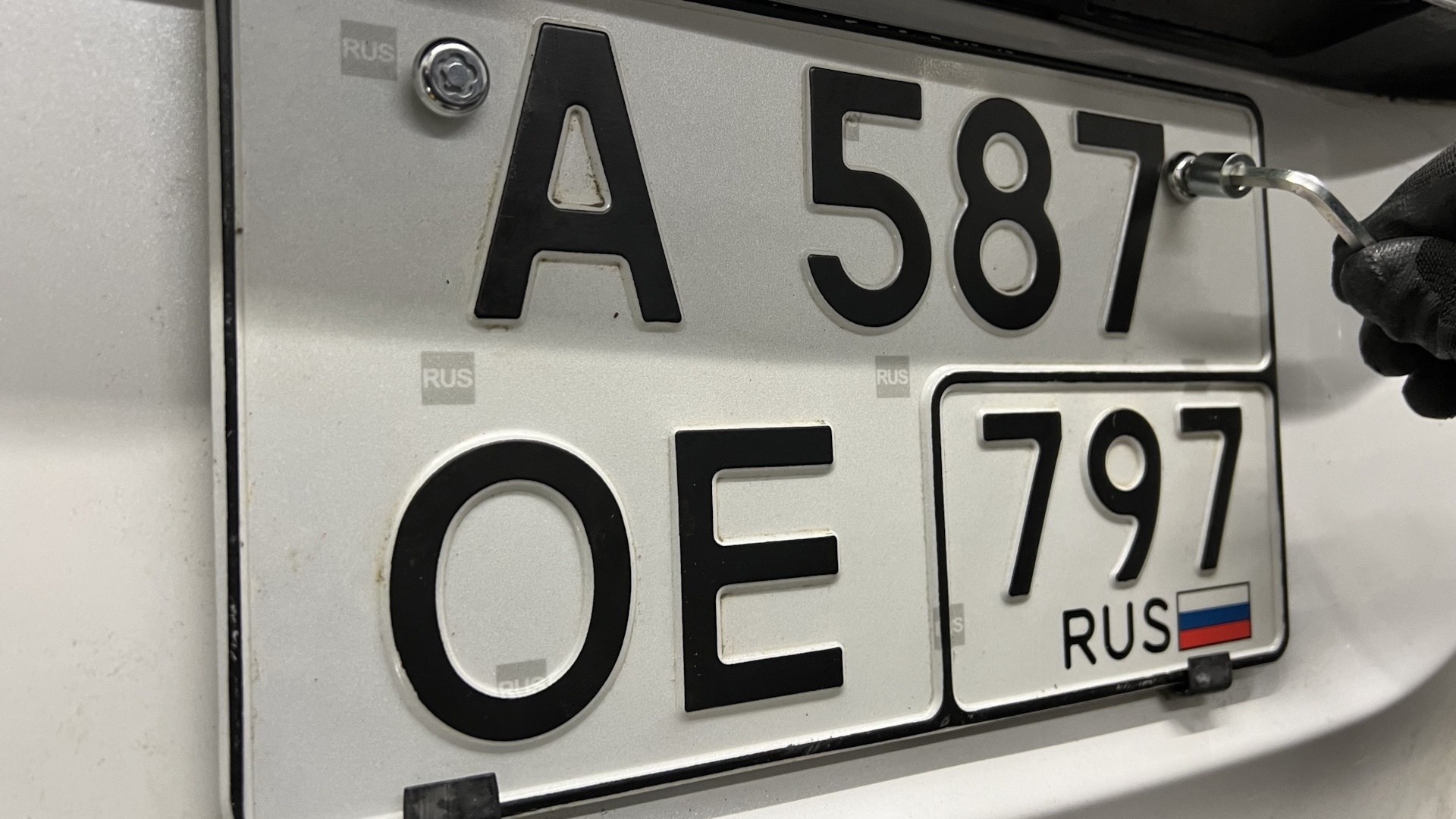 30. Болты-секретки McGard для номерных знаков на N-BOX — Honda N-Box ...