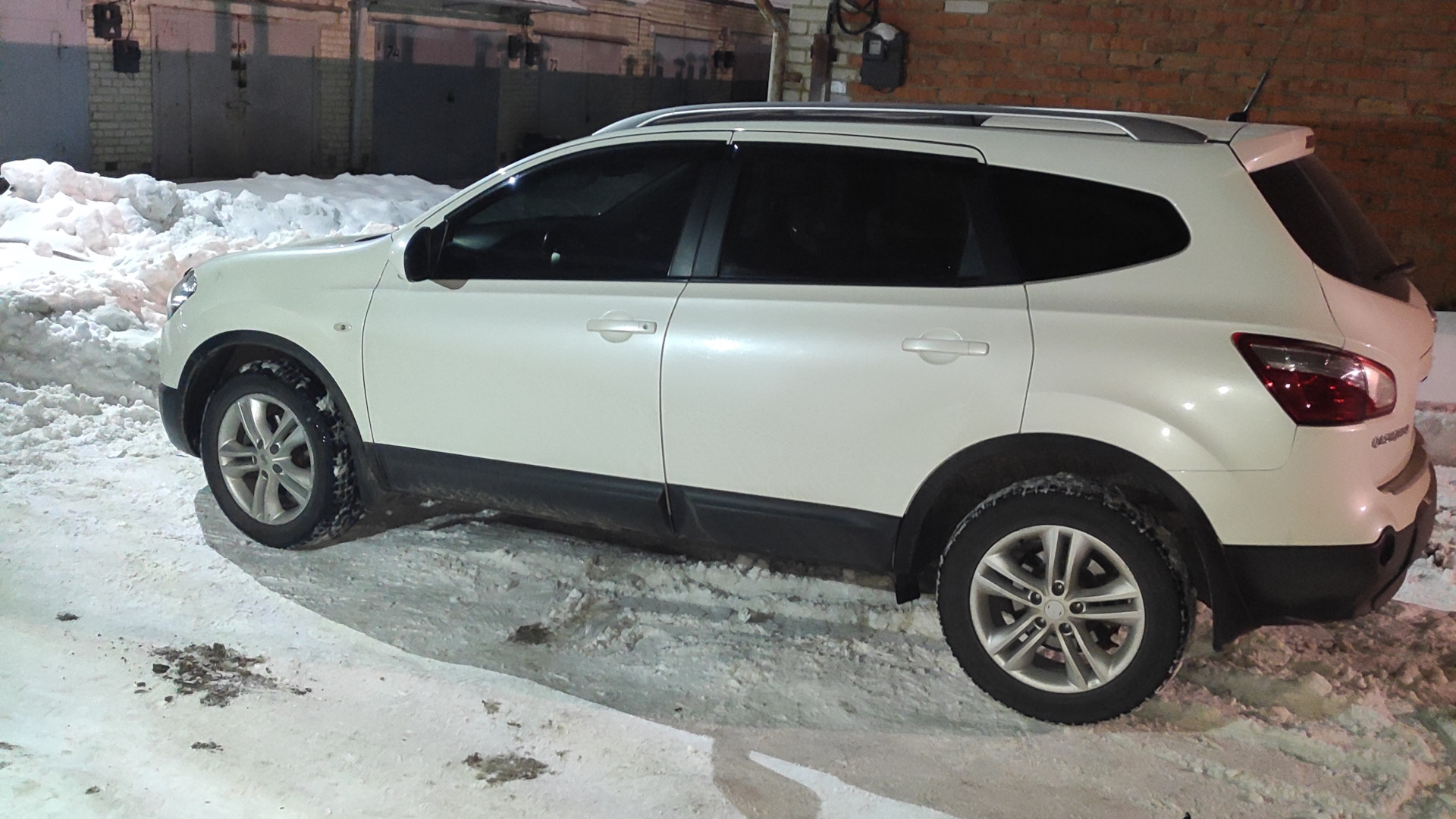 Nissan Qashqai+2 2.0 бензиновый 2013 | 2.0 на DRIVE2