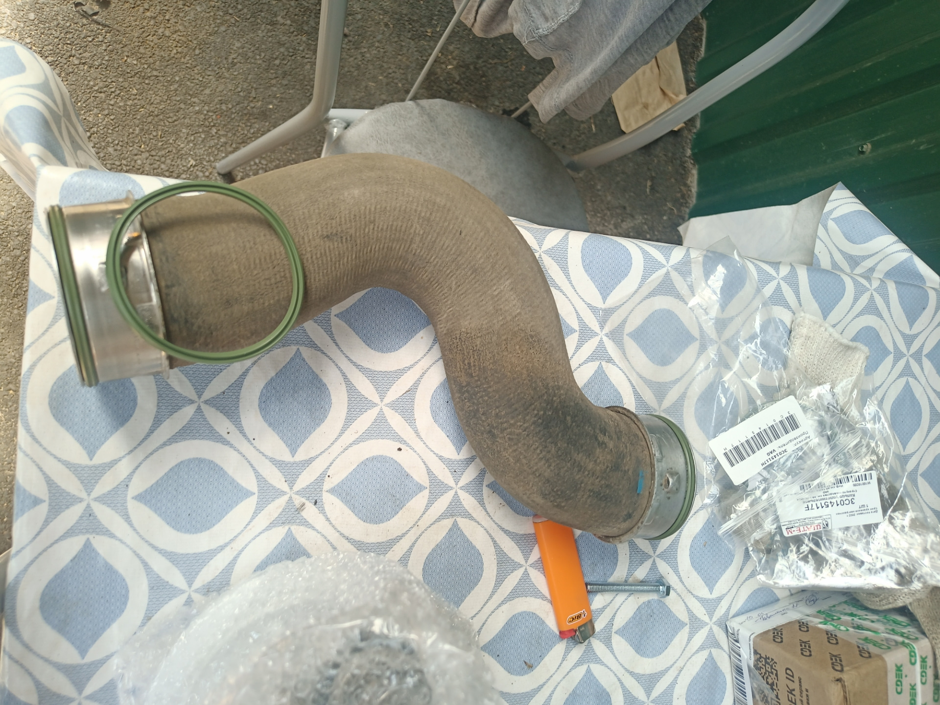 7701071156 кольцо уплотнительное на патрубок интеркулера. Патрубок интеркулера туарег 2. Уплотнитель патрубка интеркулера. Патрубок интеркулера weichai wp12. Опель инсигния 2 0 турбо уплотнение патрубка интеркулера.