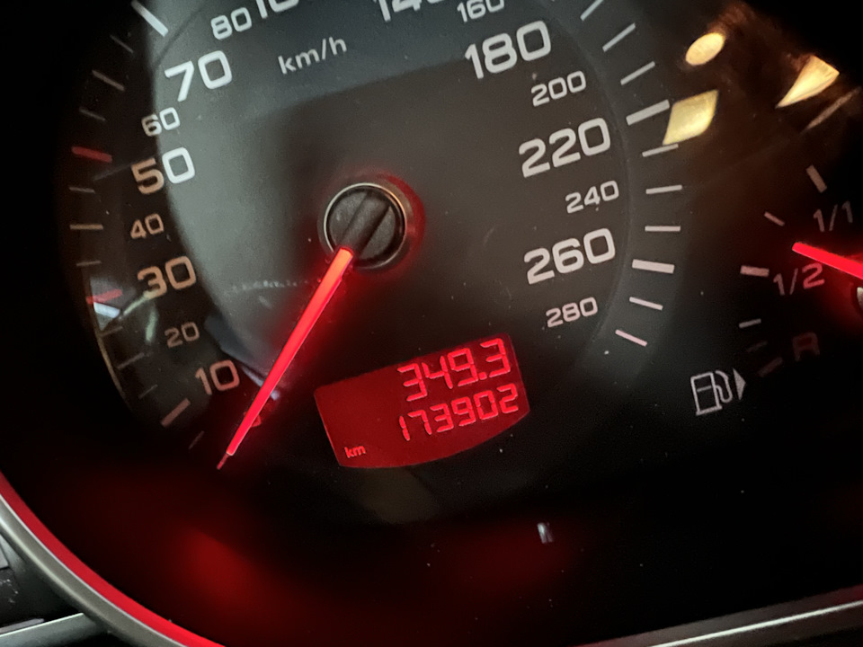 Фото в бортжурнале Audi Q7 (1G)