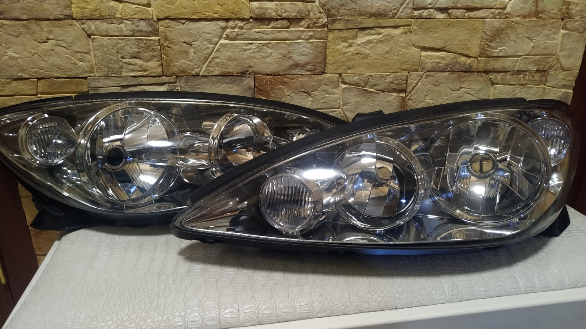 Новые фары — Toyota Camry (XV30), 2,4 л, 2002 года | стайлинг | DRIVE2