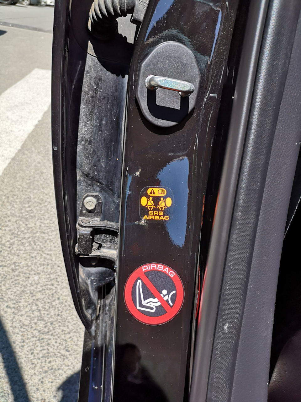 наконец то приклеил эти наклейки после малярки — Mazda 6 (2G) GH