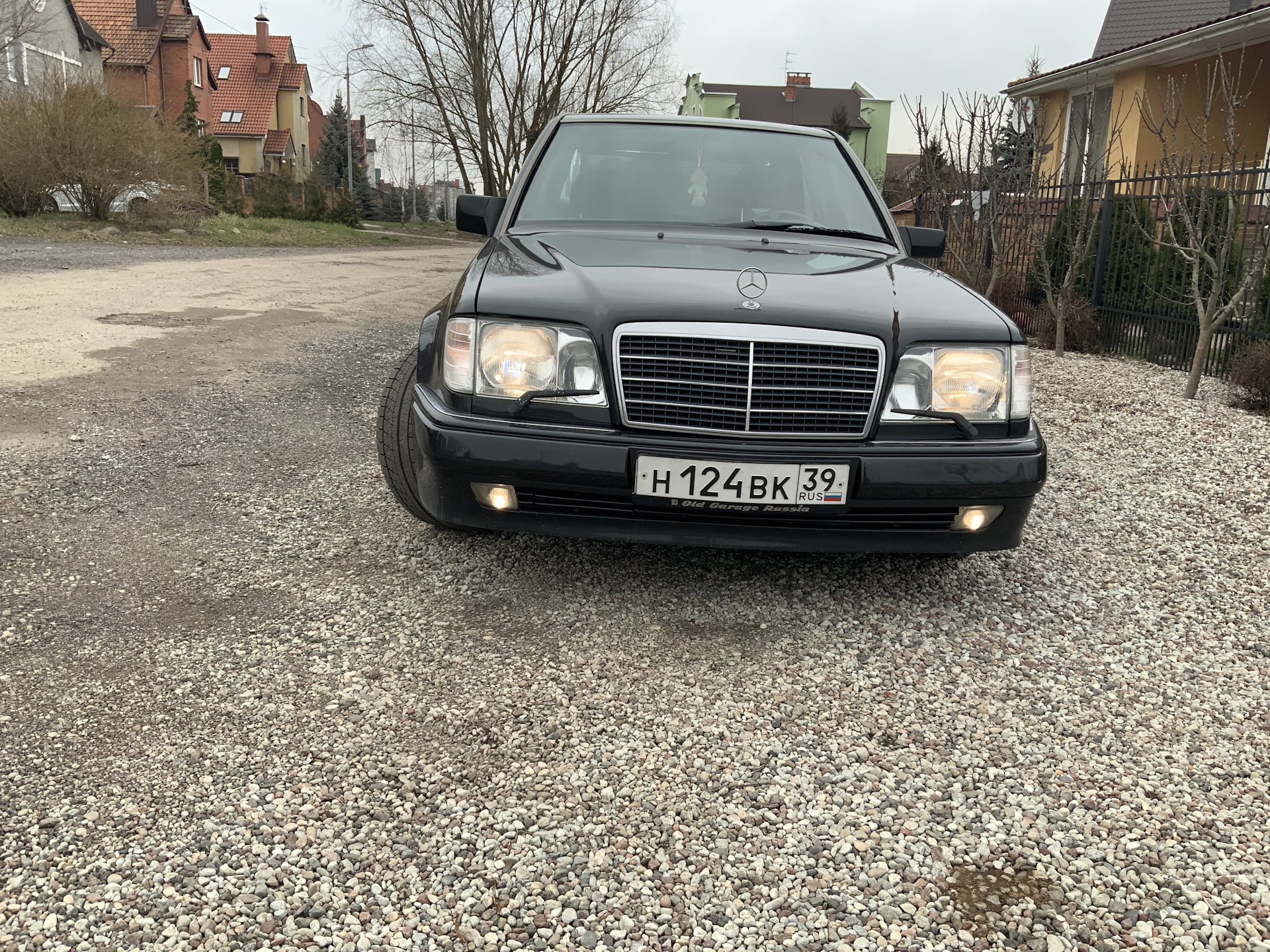 Мерседес бенц w124. Мерседес бенц 124 1996. Mercedes w124 4matic. Mercedes-benz w124, 1992. Mercedes w124 сток.