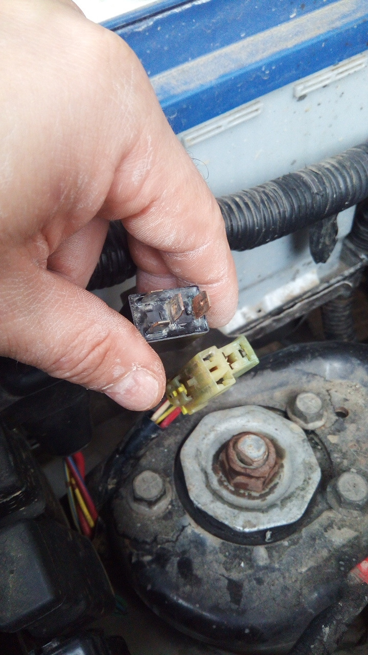 Не выключается печка и головной свет — Chevrolet Tracker II, 2 л., 2003 ...