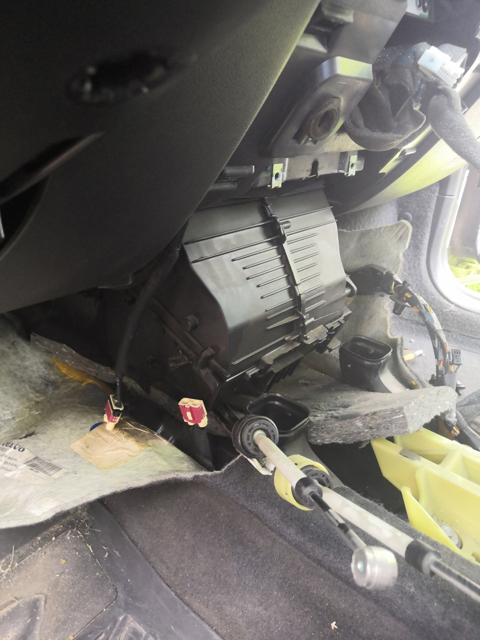 Фото в бортжурнале Volvo S40 (2G)