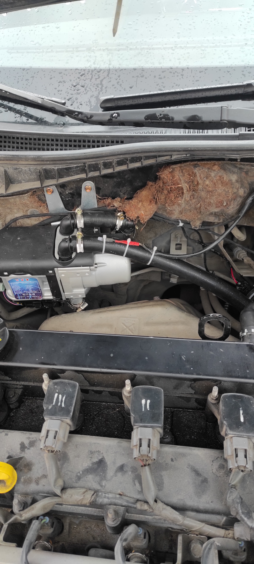 Тем у кого сигналка Шерхан 5, перенос ДТ салона под капот или как я ...