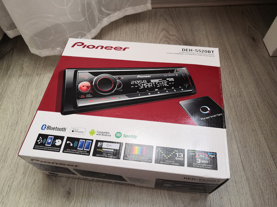 Магнитола PIONEER DEH-S520BT, оригинальный плафон со встроенным ...
