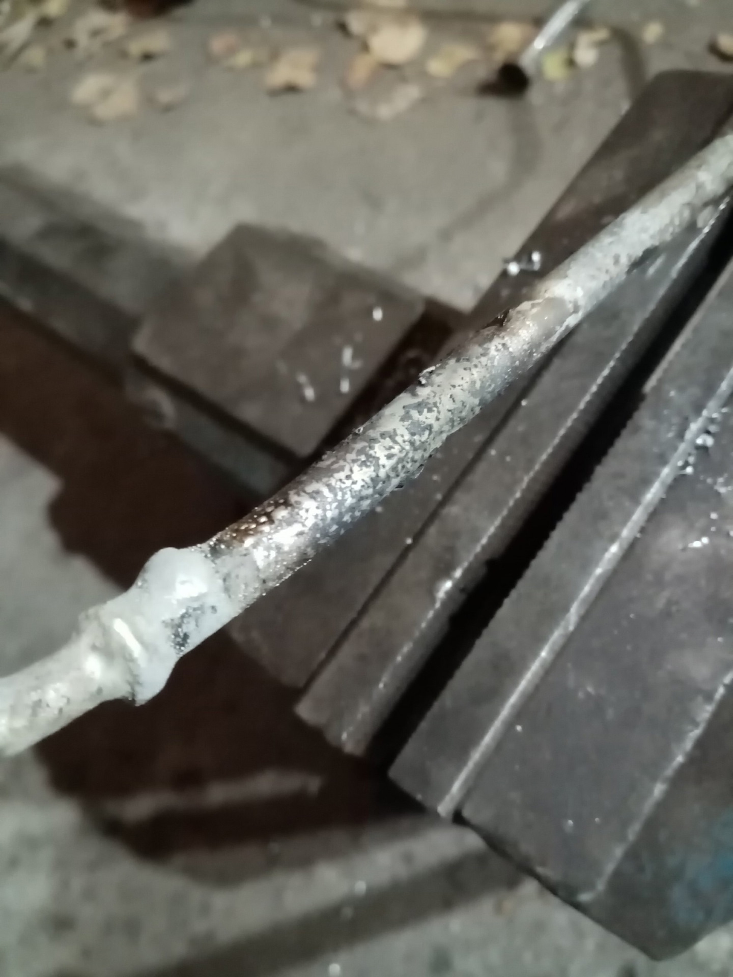 Посеребри мне трубку! (часть 2) Лужение стальной трубки оловом и ...