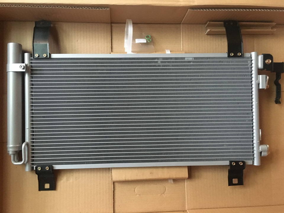 Nissens 94792 — Mazda 6 (1G) GG. Запчасти на фото: 94792