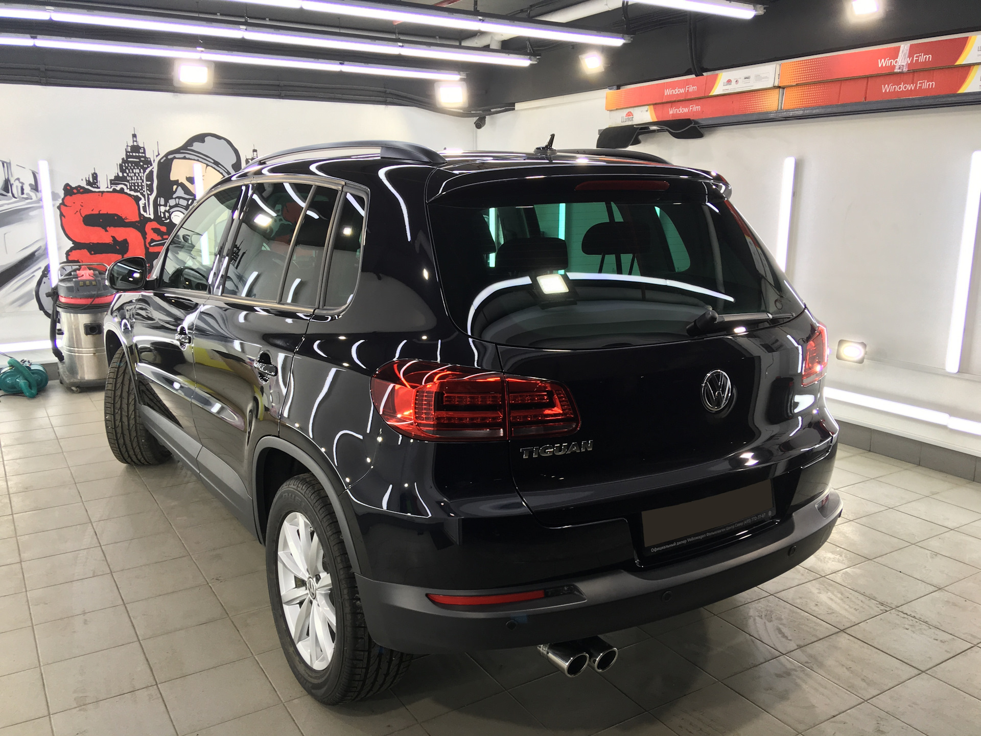 Оклейка автомобиля полиуретановой пленкой Suntek (Завершение ...