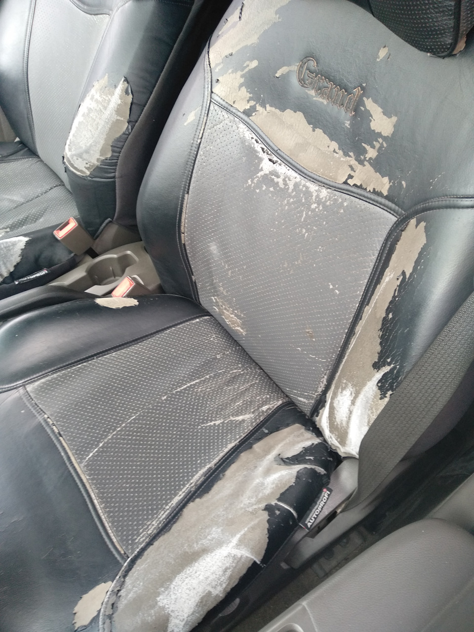 Поменял чехлы — Chevrolet Cobalt (2G), 1,5 л, 2013 года | аксессуары ...