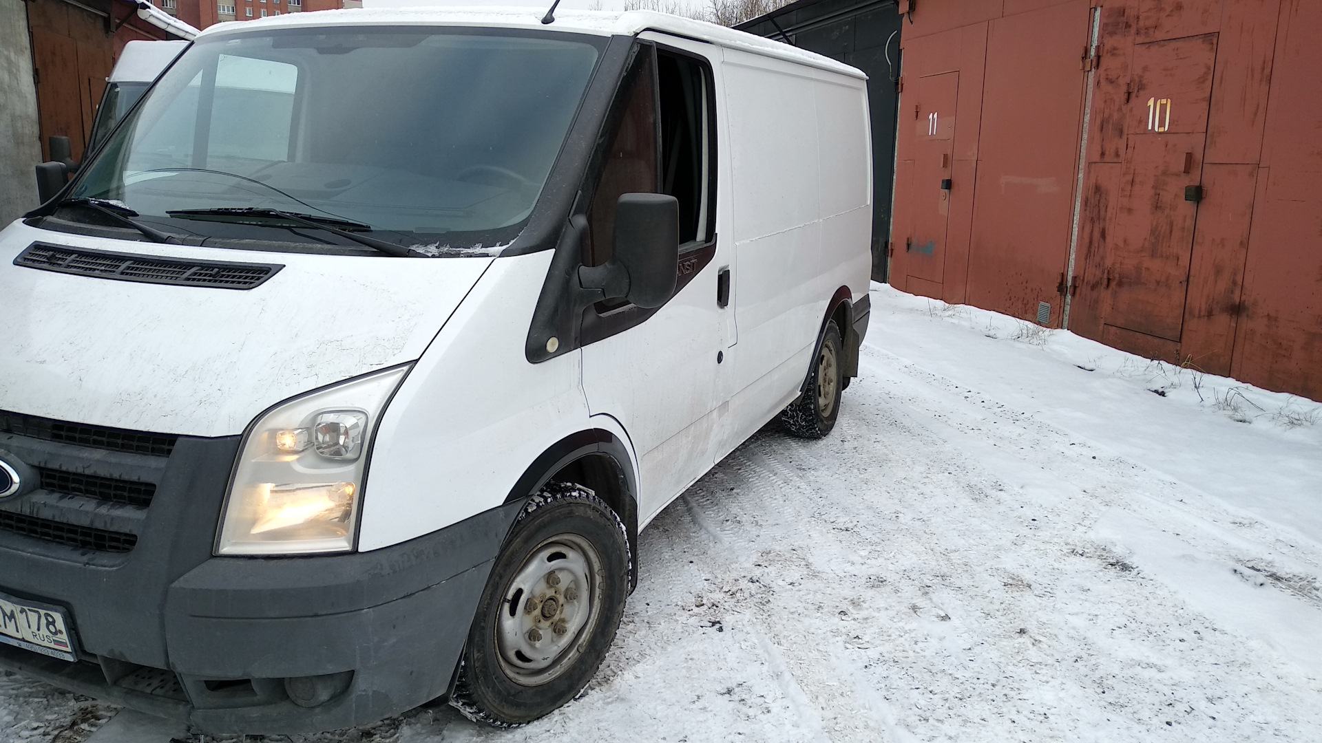 Защитные накладки на Транзите 06-14, примерка — Ford Transit (6G), 2 л,  2001 года | аксессуары | DRIVE2