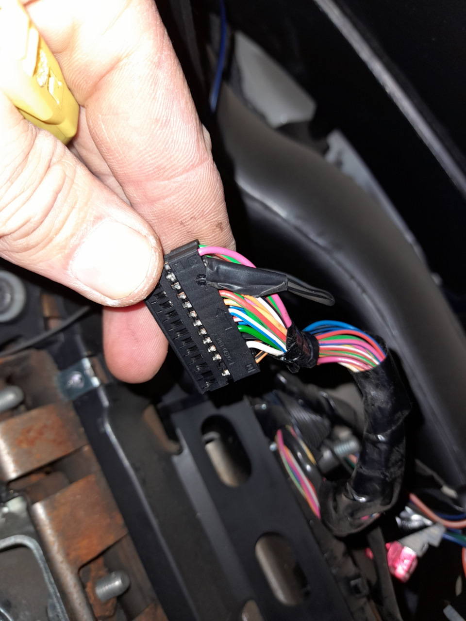 32. Подключение птф, дтнв и установка очечника. — Lada Калина 2 хэтчбек ...