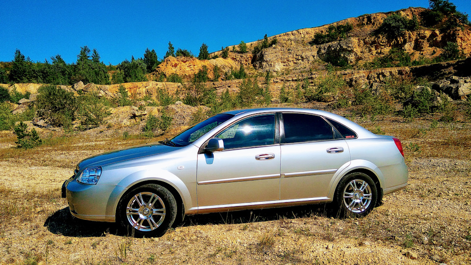 Шевроле лачетти седан. Машина Шевроле Лачетти. Lacetti седан. Chevrolet Lacetti SD. Chevrolet Lacetti 3.2.