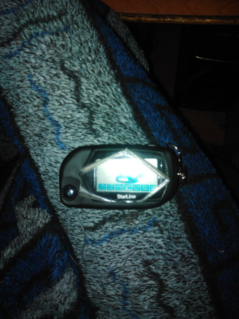 Вот пришел выкидной ключ и брелок сигнализации — Lada 2114, 1,5 л, 2006 ...