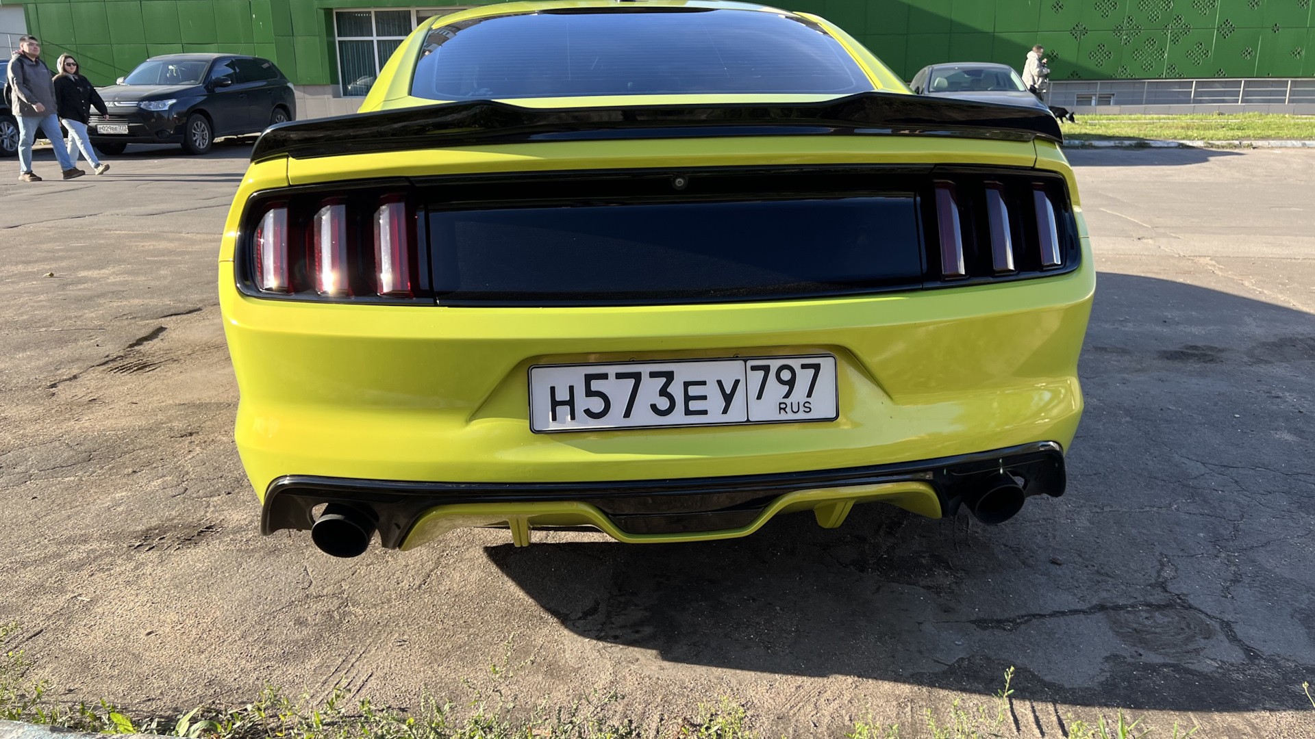 Ford Mustang (6G) 5.0 бензиновый 2015 | Желтая молния на DRIVE2