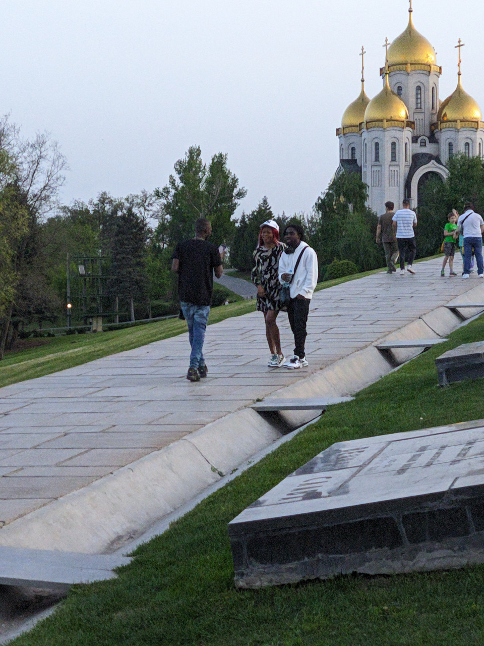 Почему то, очень много негров. — Nissan Qashqai (2G)