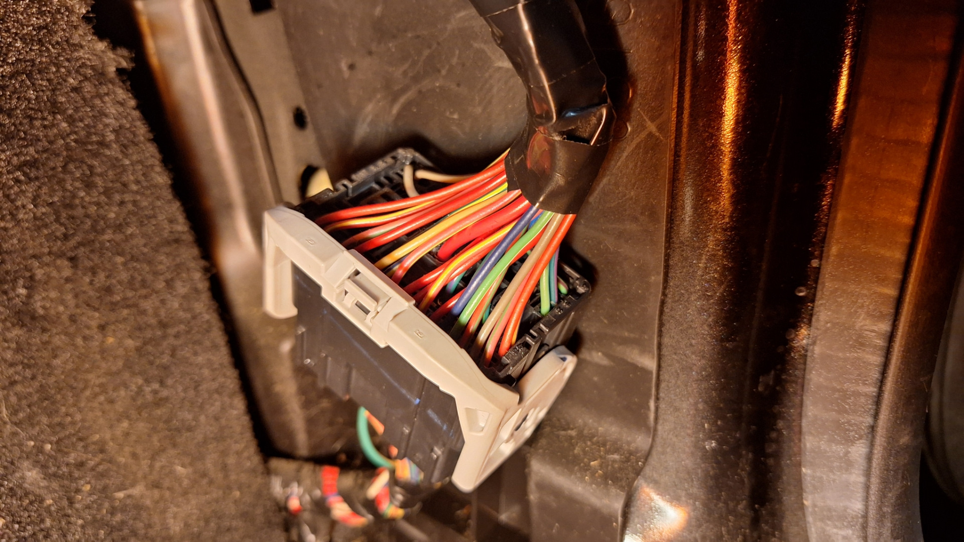 Установка лобового стекла с подогревом — Jeep Grand Cherokee (WK2), 3,6 ...