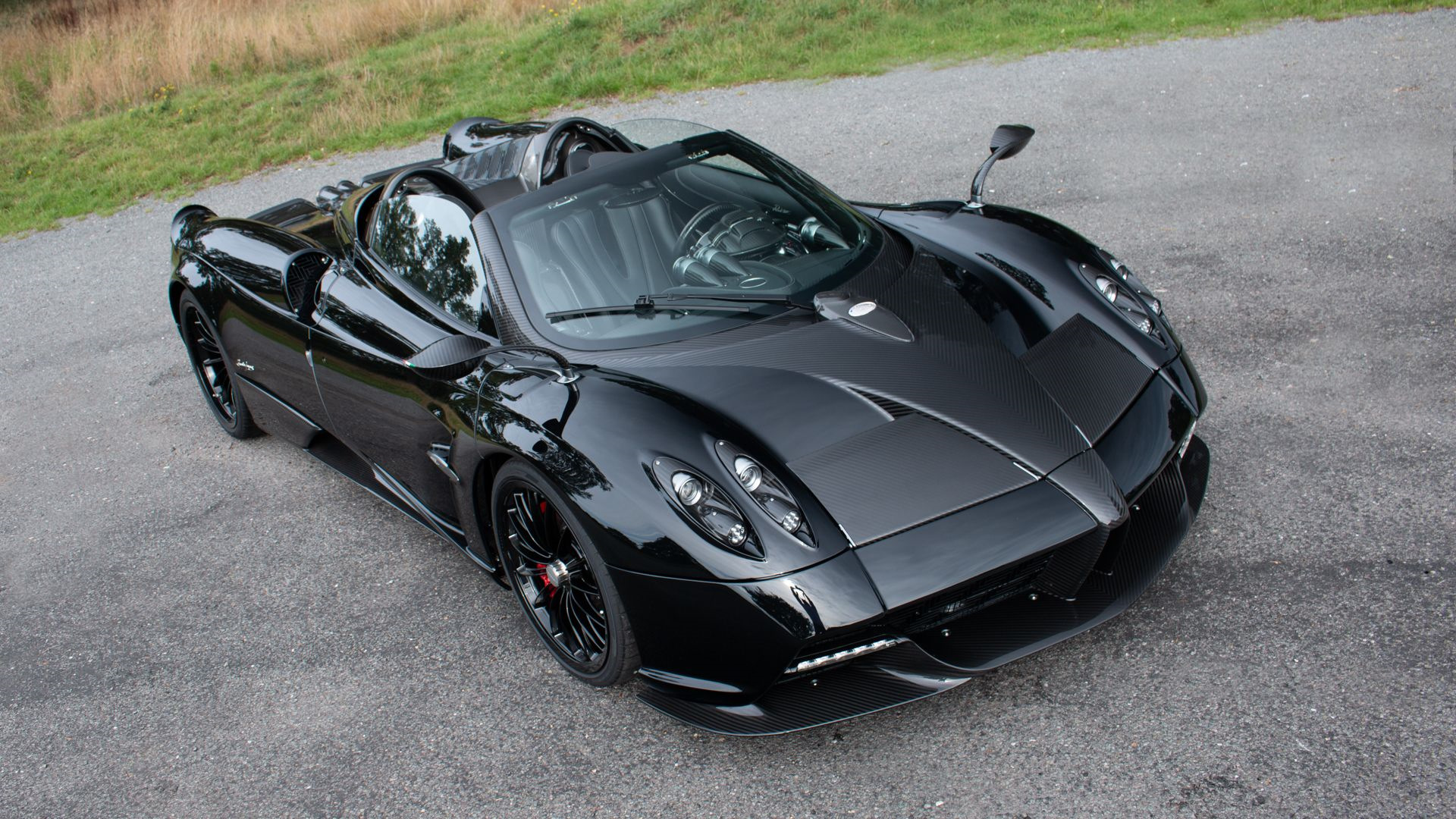 Pagani Huayra серая