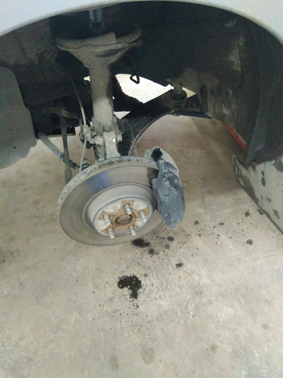 Порвался тормозной шланг — Subaru Forester (SH), 2,5 л, 2009 года ...