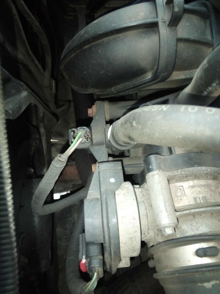 ХОДОВАЯ — Ford Escape (2G), 2,5 л, 2010 года | своими руками | DRIVE2