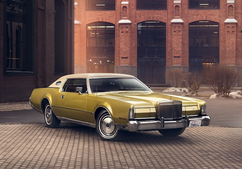 Lincoln Continental Mark IV 1972