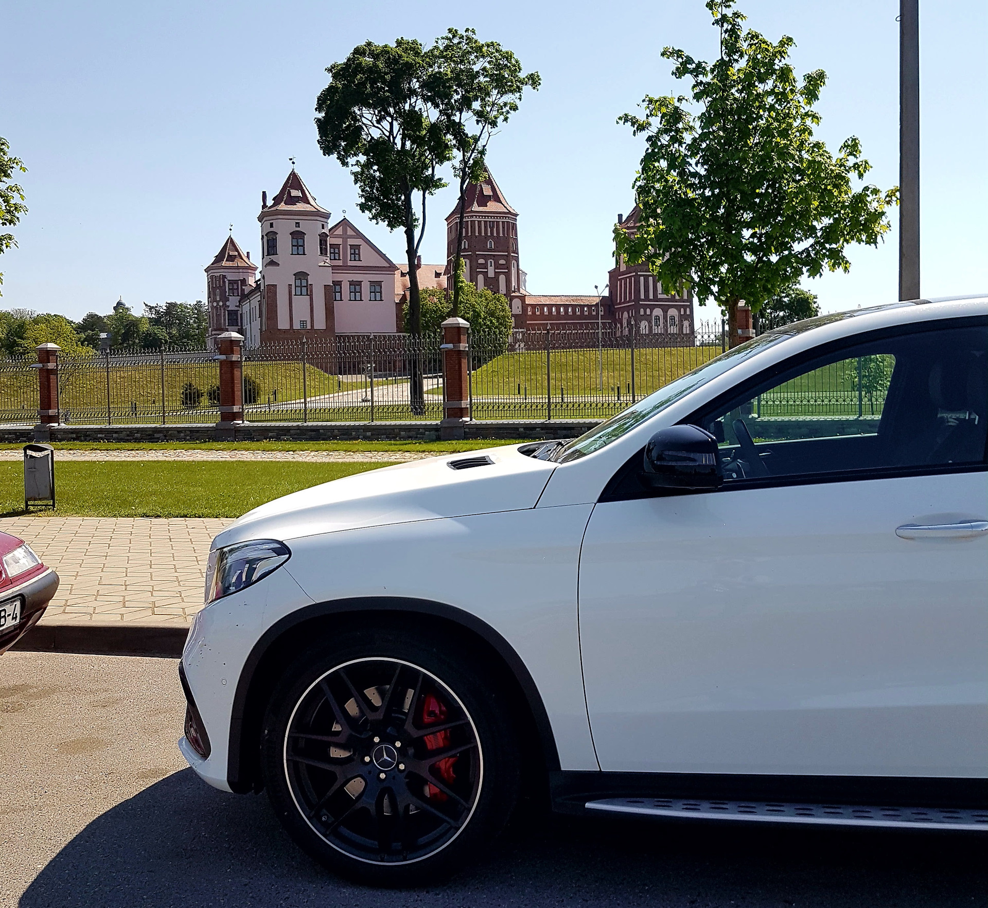 Поездка в Минск. Трасса М1 стала платной! — Mercedes-Benz GLE 63 AMG Coupe,  5,5 л, 2016 года | путешествие | DRIVE2