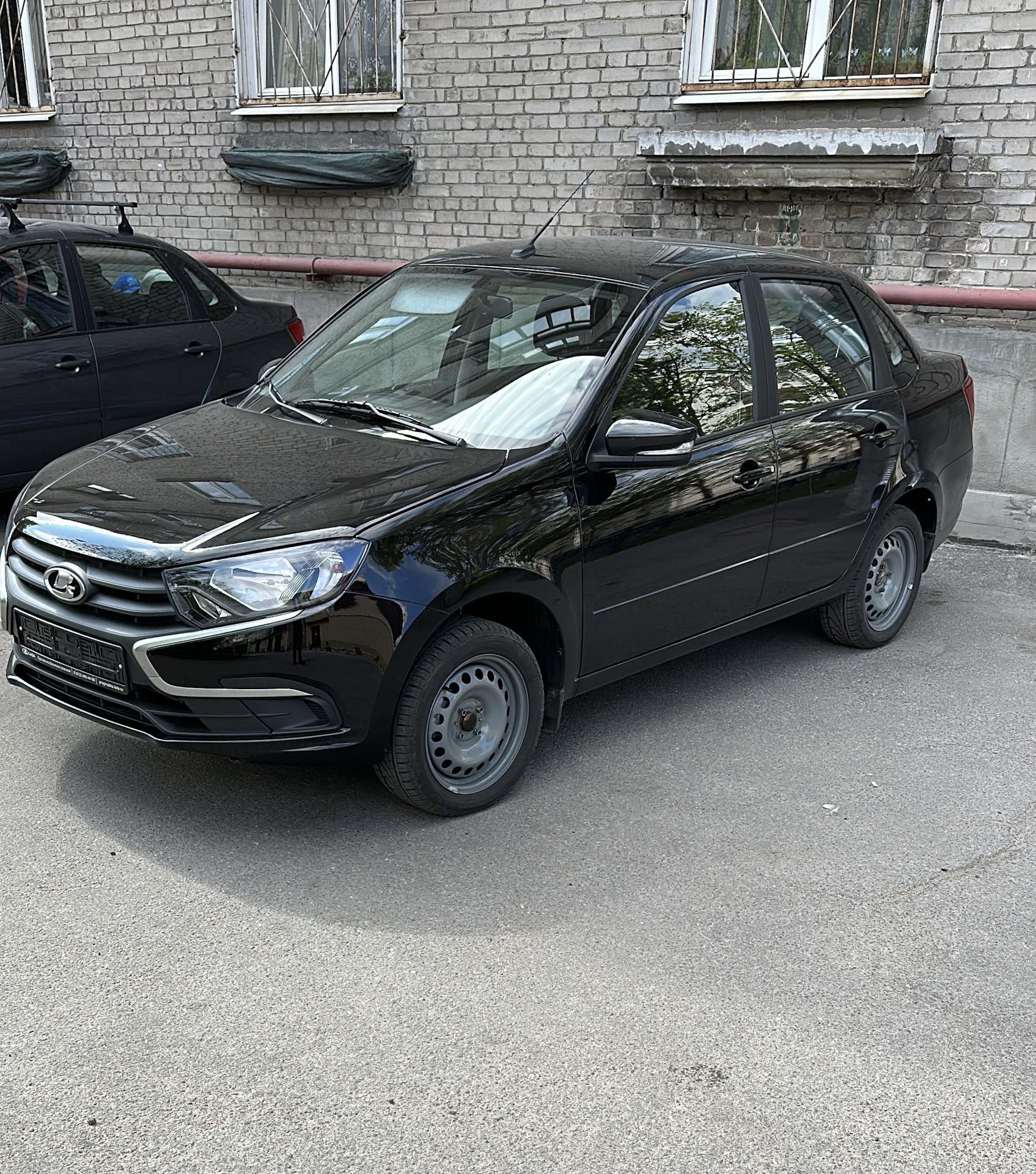 Колеса часть 1: 15-е штампы временное решение — Lada Гранта (2G) FL, 1 ...
