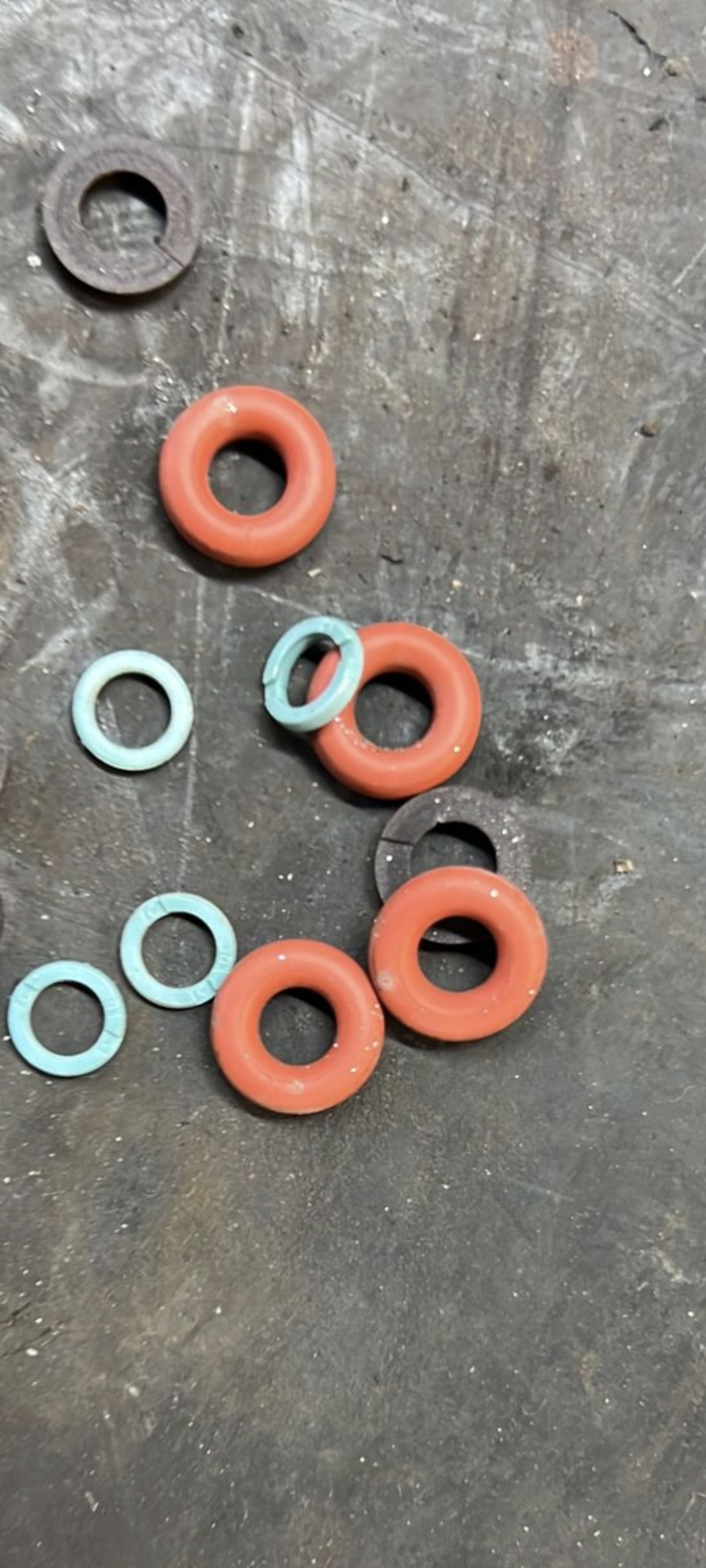 Чистка форсунок со снятием — Mazda CX-5 (1G), 2 л, 2016 года | визит на ...