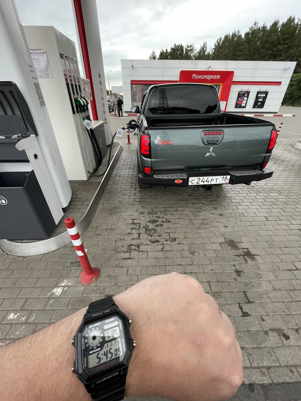 Завтрак — Mitsubishi L200 (4G)