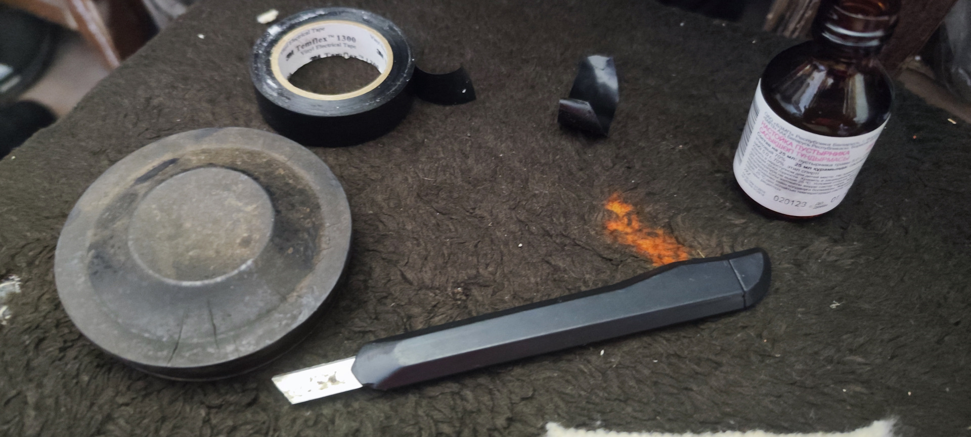 Запотевает левая фара — Lada Калина хэтчбек, 1,6 л, 2011 года | своими ...