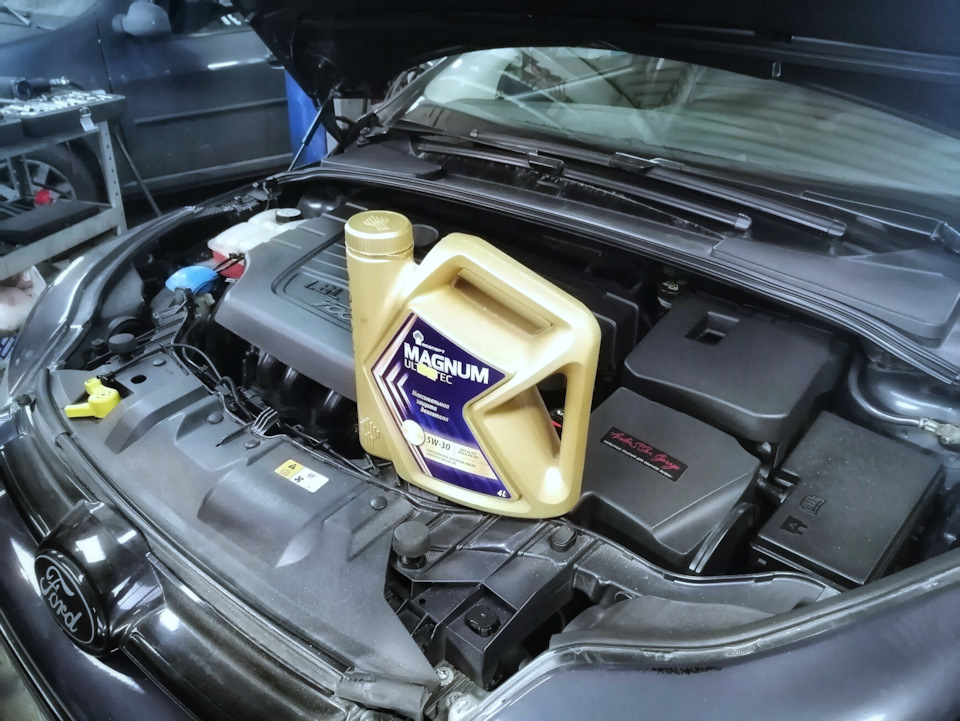 Не знаю, как Штиблет отнесется к такому маслу. Помидорка, например, на таком масле ездит с удовольствием ) — Ford Focus Hatchback III