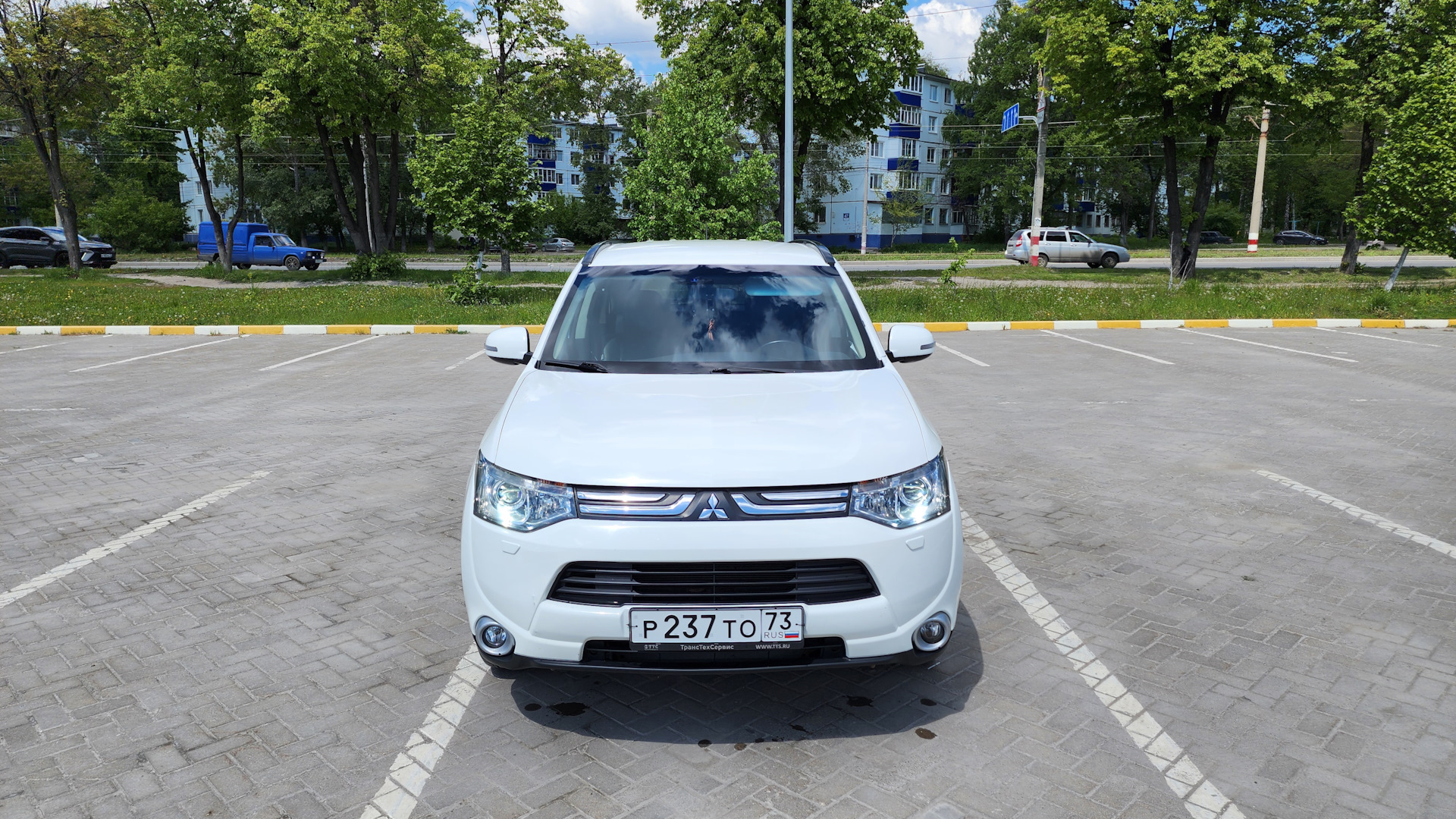 Mitsubishi Outlander (3G) 2.4 бензиновый 2012 | БЕЛЯШ на DRIVE2