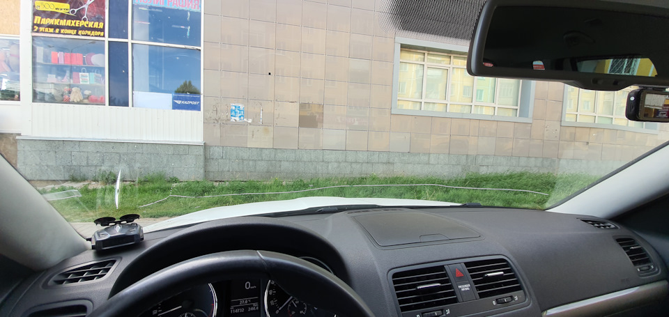 Замена лобового стекла — Skoda Yeti, 1,8 л, 2014 года | запчасти | DRIVE2