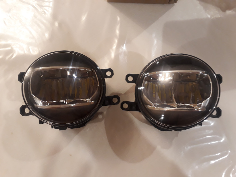 Туманки led на Камри 50 — Toyota Camry (XV50), 2,5 л, 2012 года ...