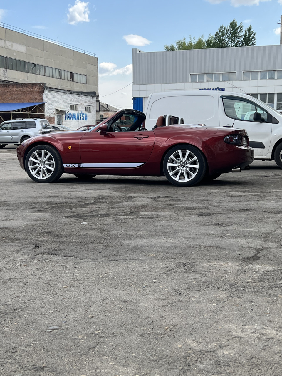 Машина без крыши))) — Mazda MX-5/Miata (NC), 2 л, 2007 года | фотография |  DRIVE2