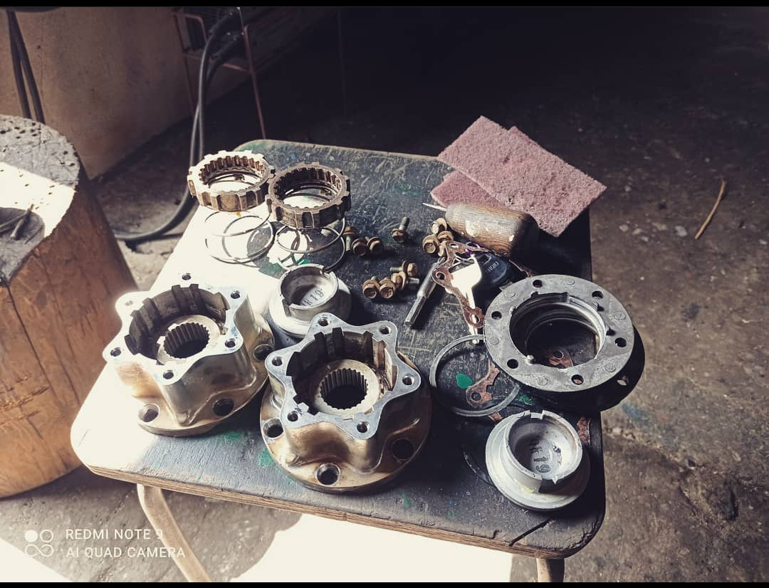 Хаба хайс. Хаба хайс. Хабы на ступицу тойоты хайз. Hilux fortuner ступица. Хаба хайс.