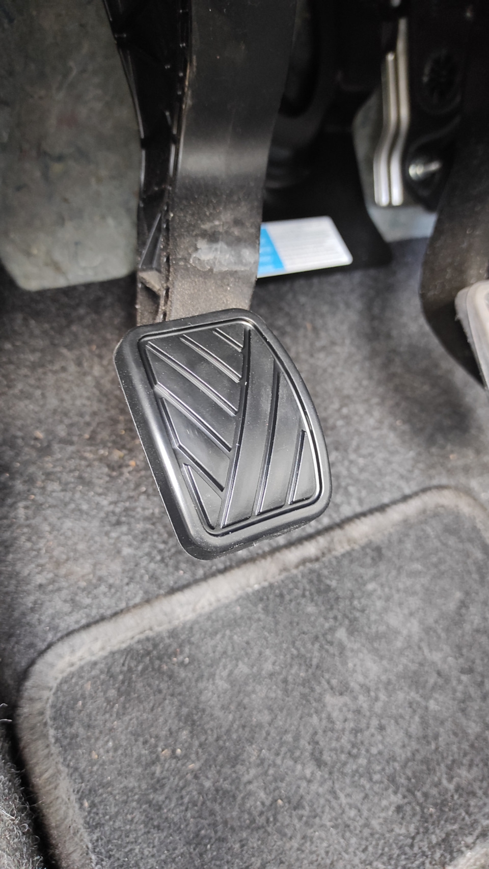 накладка на педаль сцепления — Suzuki Vitara (4G), 1,4 л, 2020 года ...