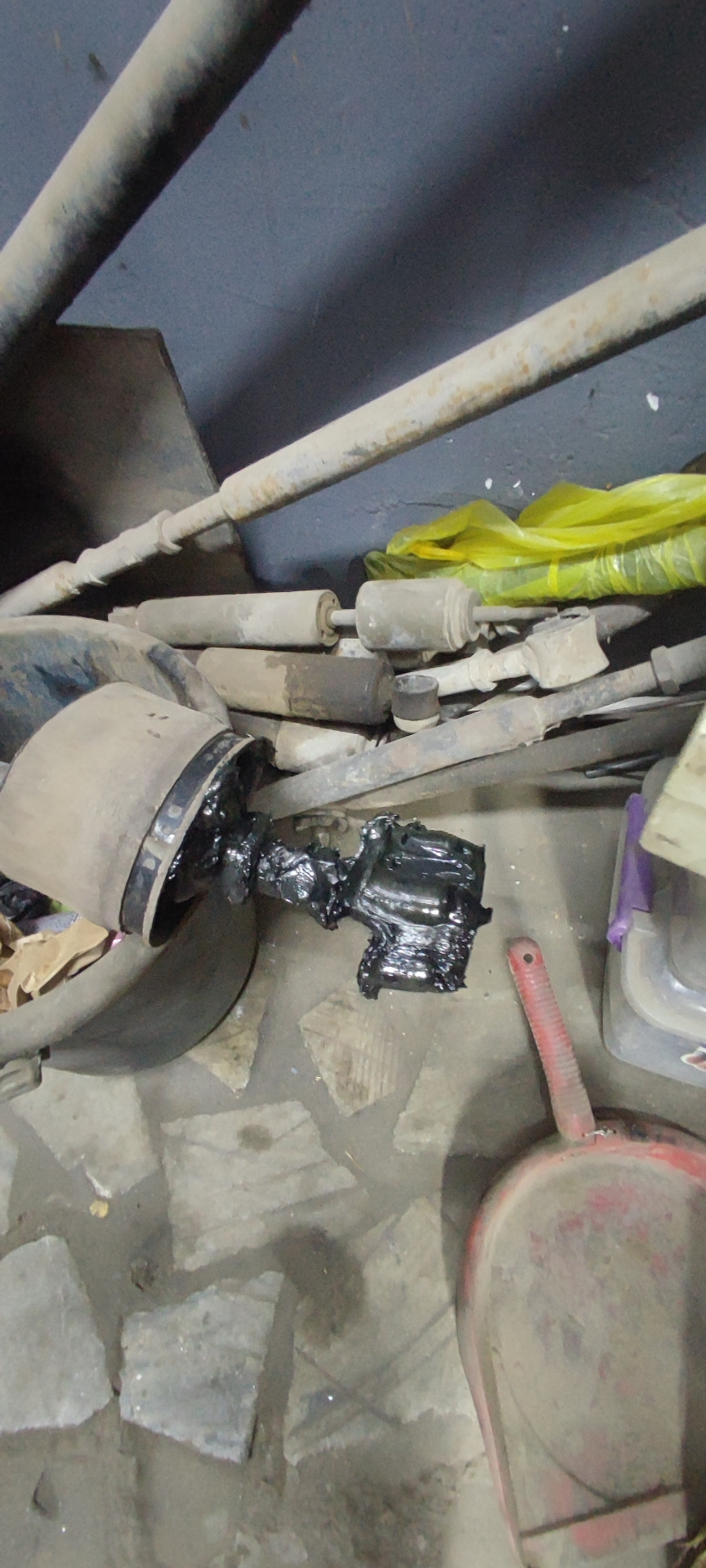 Замена пыльника гранаты — Chevrolet Niva GLX, 1,7 л, 2007 года | своими ...